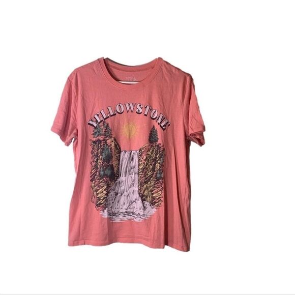 Time and Tru‎ Small Pink Yellowstone Destination Graphic Tee Shirt - Picture 3 of 7